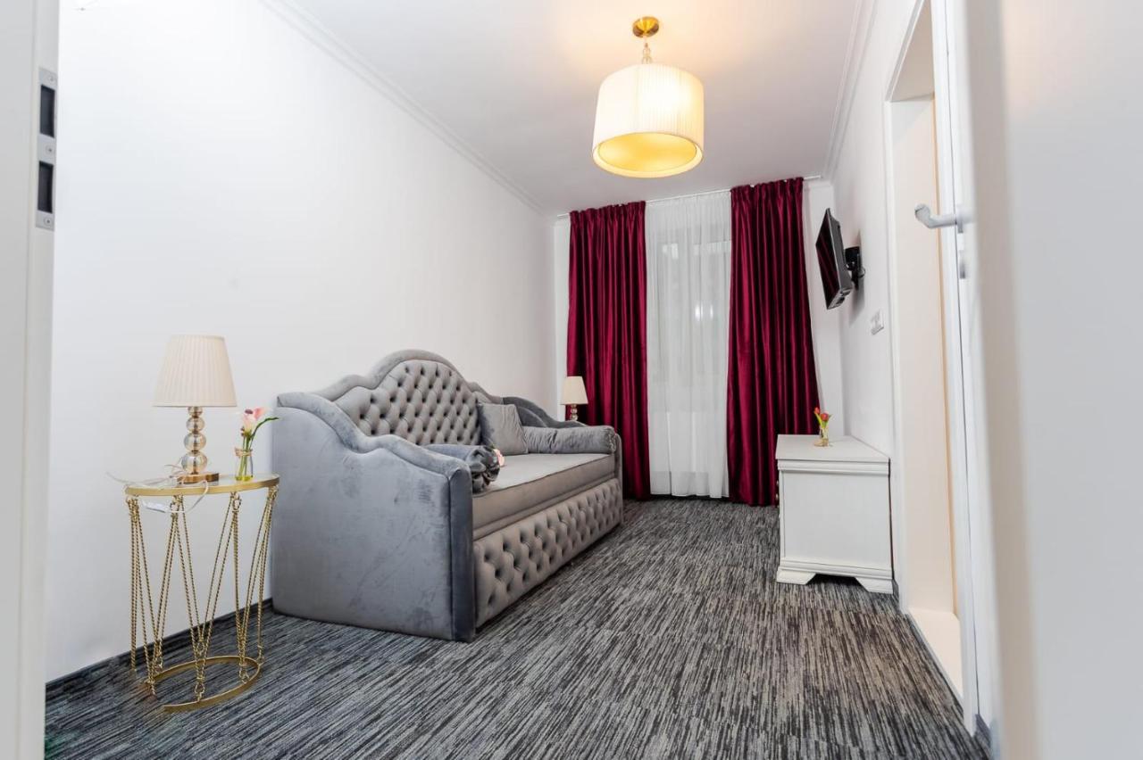 Apartament Carolyne Bistriţa Extérieur photo